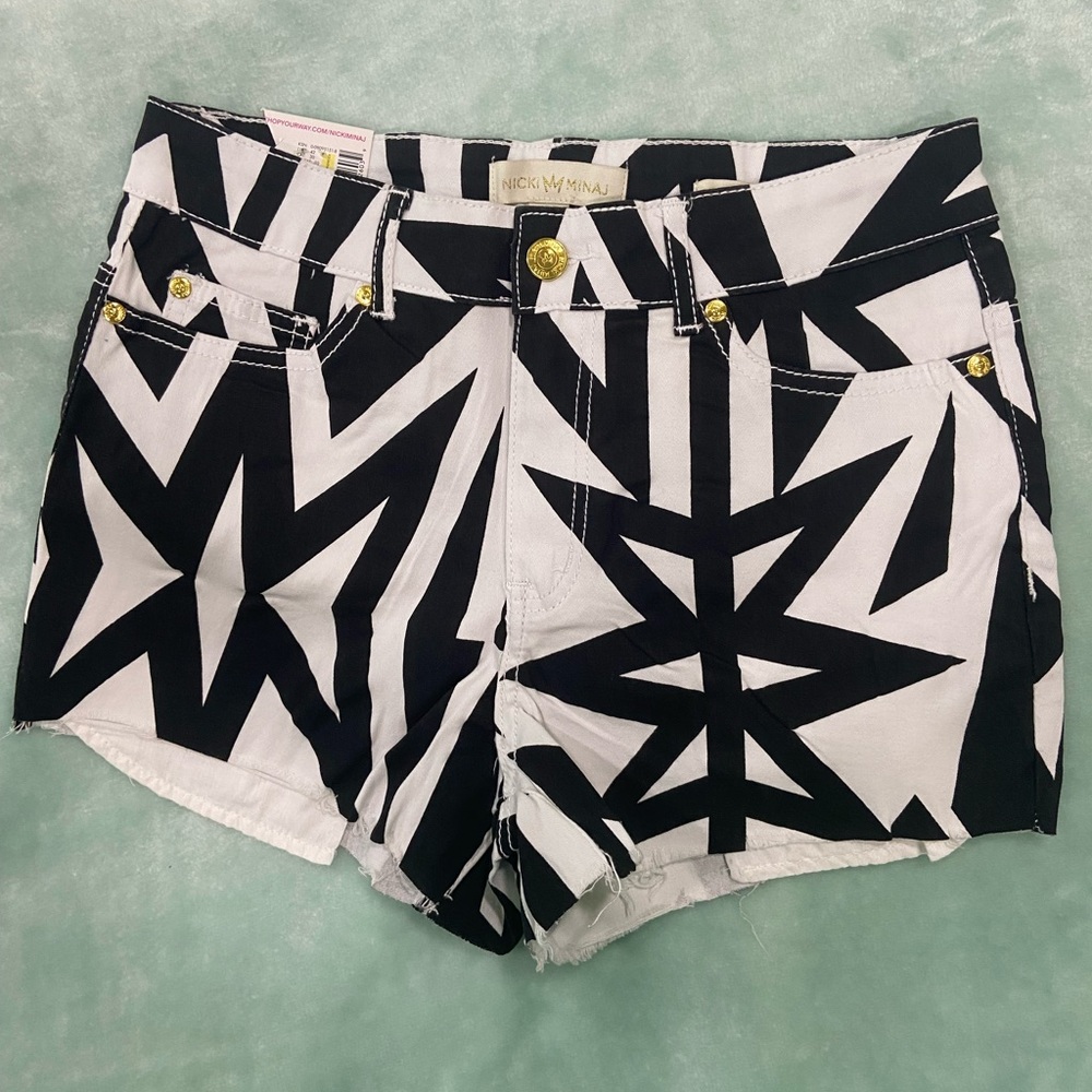 NWT Nicki Minaj High Rise Shorts